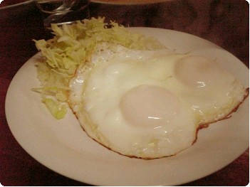 雷電食堂の目玉焼き